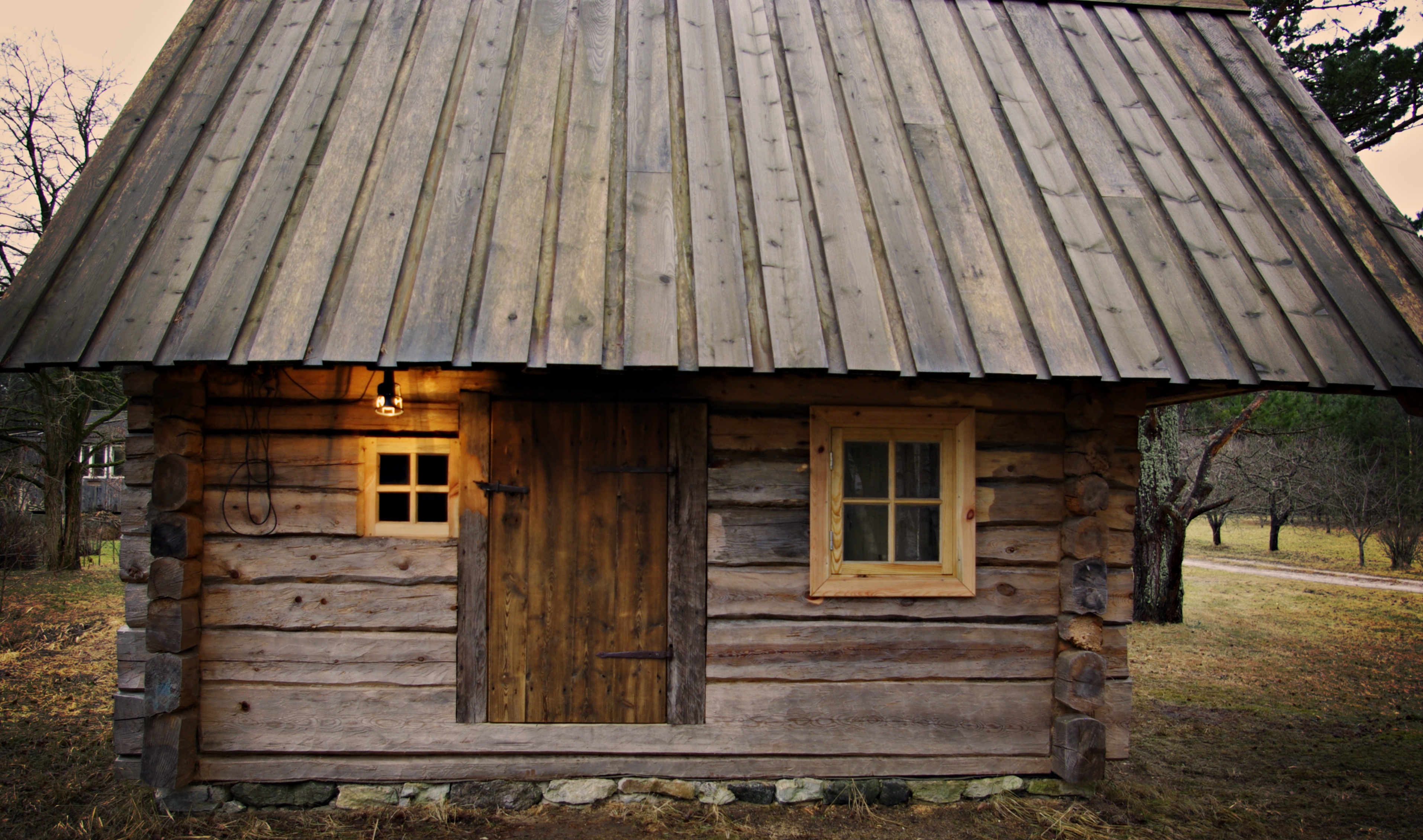 suitsusaun, palksaun, traditsiooniline käsitöö, taastatud, renoveeritud